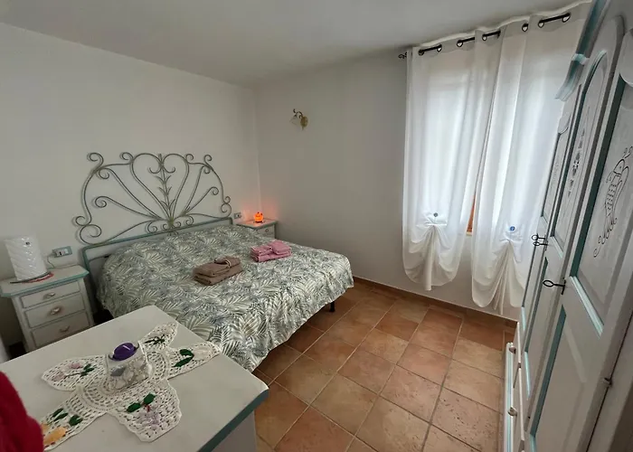 In Con Vista Mare Apartman S'archittu Cuglieri